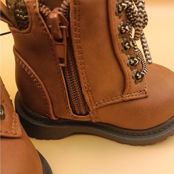 Wonder Nation Tan Kids Boots with Knit Trim - Picture 3 of 11